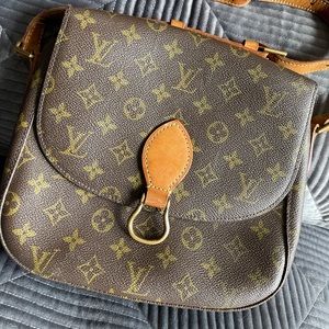 LOUIS Vuitton st cloud cross body bag
